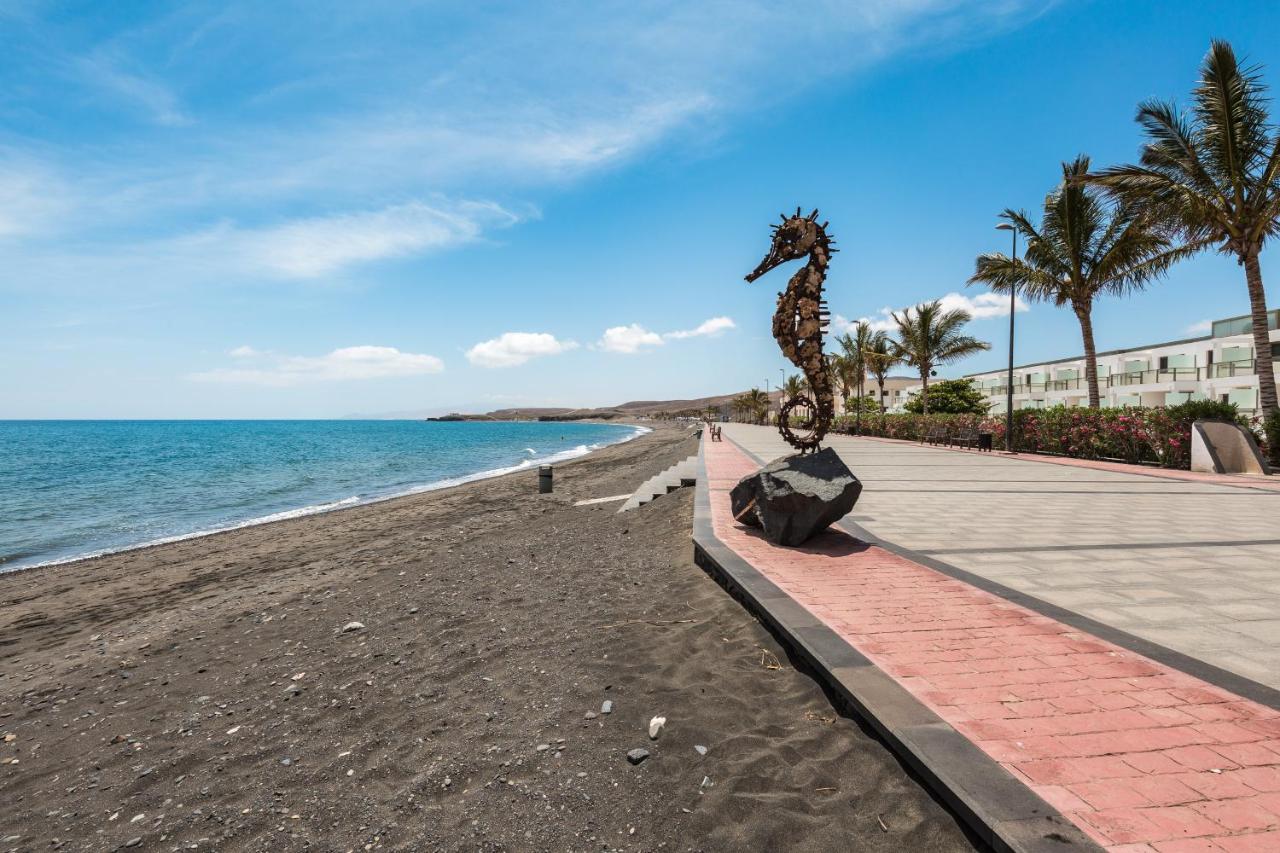 Sunset Beach Tarajalejo Exterior photo